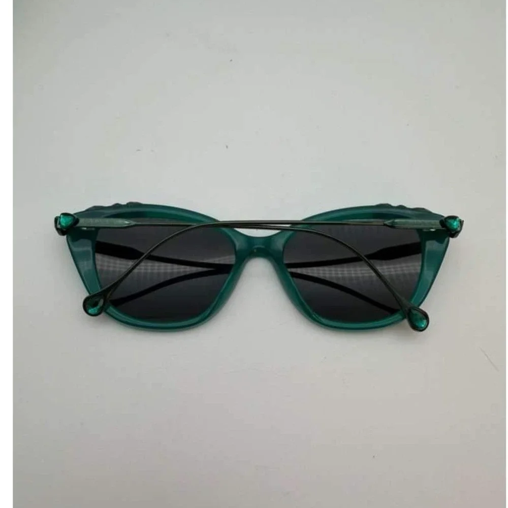 Swarovski Cat Eye Sunglasses Green Crystal‎ Embellished Frame Authentic Luxury